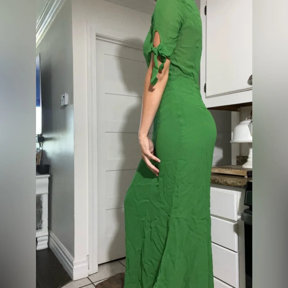 NWT reformation  Amsterdam dress size 8💚 - Picture 7 of 7